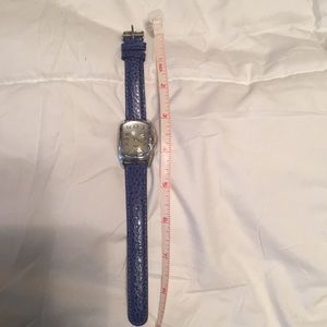 🔥Blue leather watch EUC